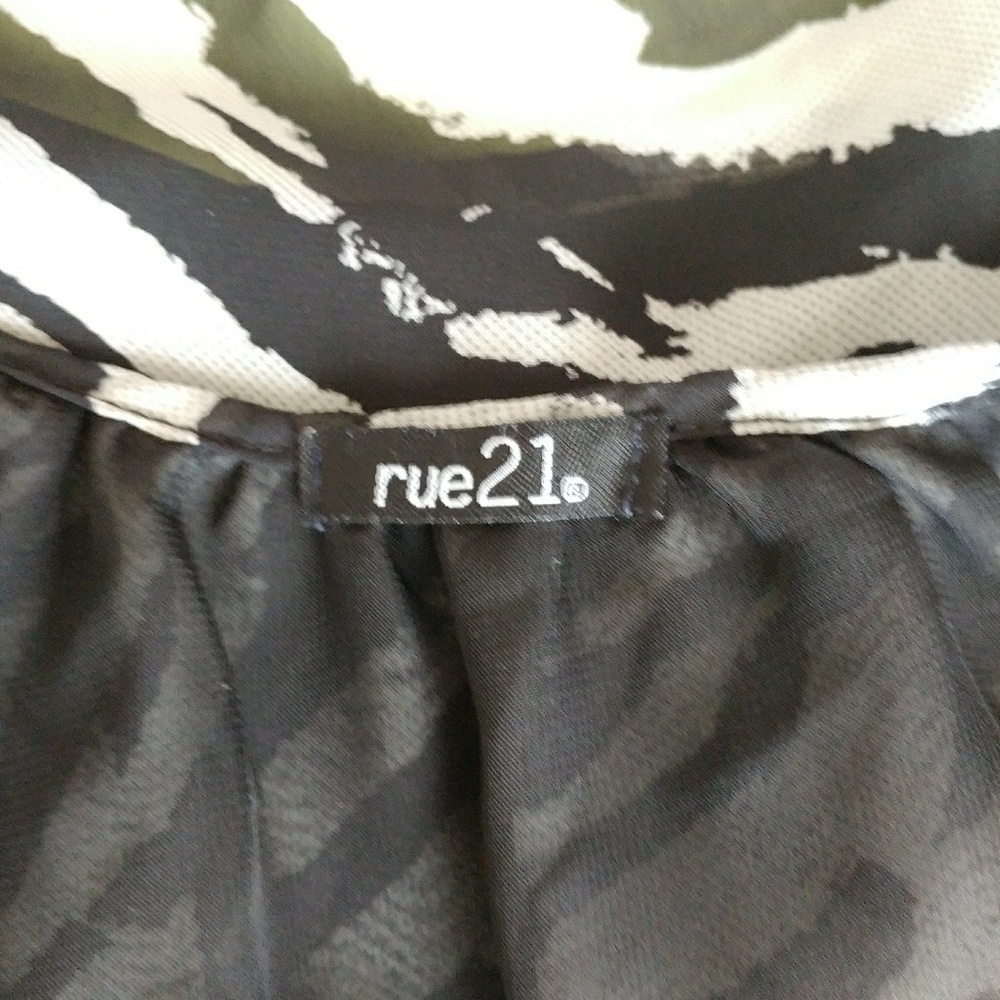 Zebra Print Asymmetrical Ruffled Dress - Picture 8 of 8
